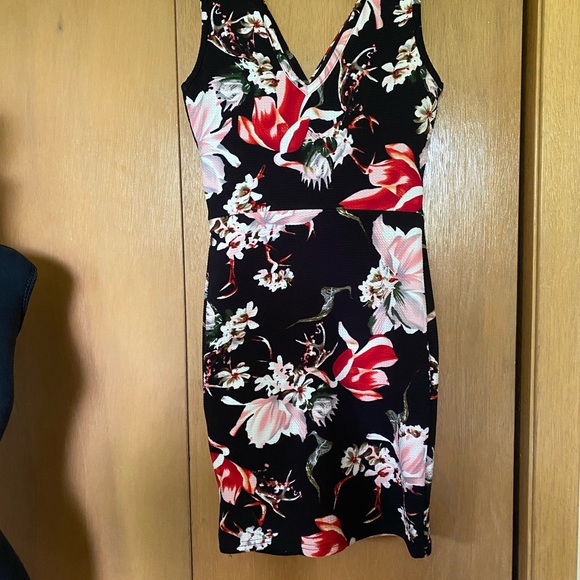 Summer floral dress - Picture 7 of 8